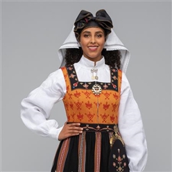 Bilde av Kvinnebunad Vigra